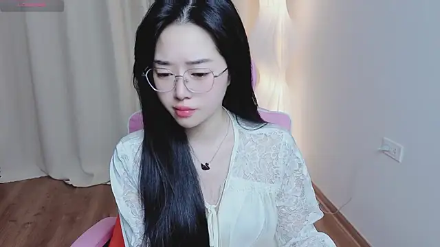 Snapshot of Miu-999 chatting on 01.08.26 Miu-999 online show from 01.08.26