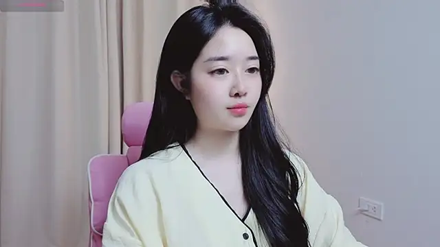 Snapshot of Miu-999 chatting on 03.02.26 Miu-999 online show from 03.02.26