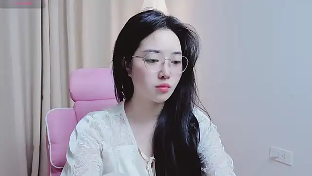 Snapshot of Miu-999 chatting on 03.12.26 Miu-999 online show from 03.12.26