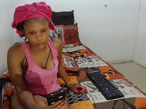 EssenceLovers online show from 02.19.26