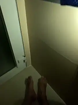 Snapshot of traidamtimgainung chatting on 10.18.25 traidamtimgainung online show from 10.18.25