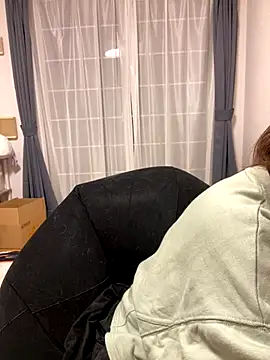 Snapshot of h415a812 chatting on 10.23.25 h415a812 online show from 10.23.25