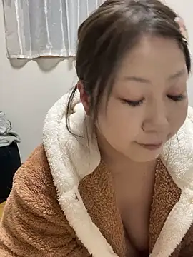 Snapshot of h415a812 chatting on 11.11.25 h415a812 online show from 11.11.25