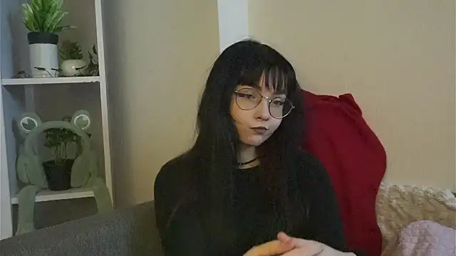 Snapshot of BereniceBattersby chatting on 09.23.25 BereniceBattersby online show from 09.23.25