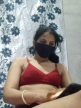Snapshot of poojam93 chatting on 05.25.26 poojam93 online show from 05.25.26