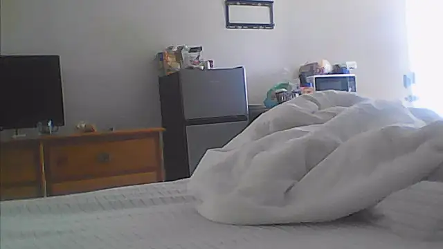 sarahkat86 online show from 09.26.25