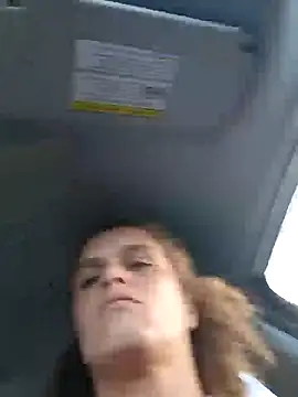 sarahkat86 online show from 10.16.25