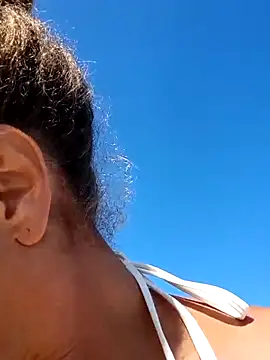 sarahkat86 online show from 11.02.25