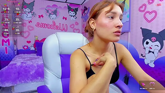 Snapshot of michell__petit_ chatting on 09.19.25 michell  petit  online show from 09.19.25