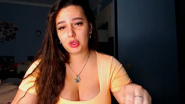 NikiWhite online show from 09.28.25