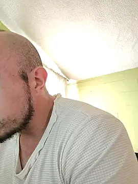 ferchiston online show from 10.15.25