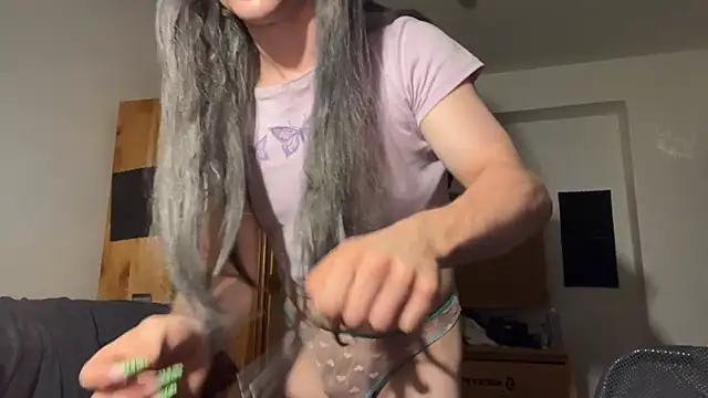 Snapshot of emilydee666 chatting on 09.22.25 emilydee666 online show from 09.22.25