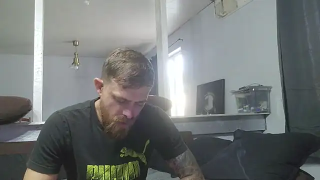 Bikerhot883hd online show from 06.07.26