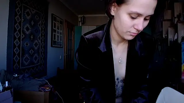 Snapshot of worsh1p_me chatting on 10.01.25 worsh1p me online show from 10.01.25