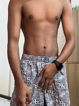 Snapshot of Lustking2406 chatting on 10.02.25 Lustking2406 online show from 10.02.25