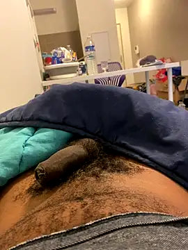 Snapshot of blackboy_51100 chatting on 09.16.25 blackboy 51100 online show from 09.16.25