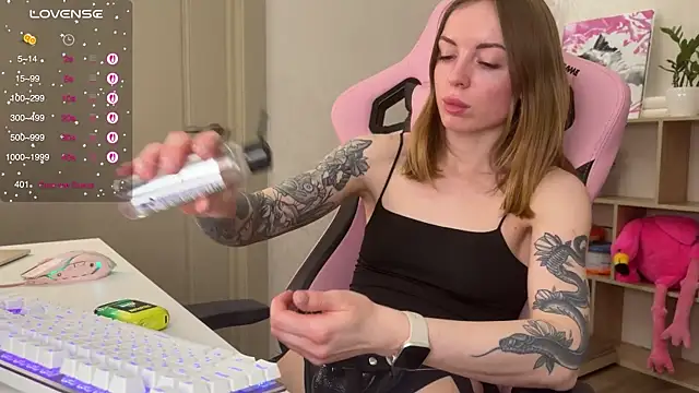 Melissaluvvv online show from 04.04.26