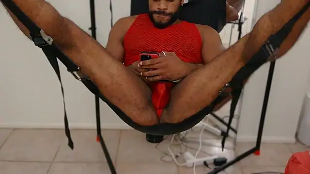 Piercedmuscle80 online show from 04.28.26