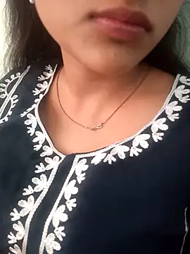 Neha Tyagi online show from 10.27.25