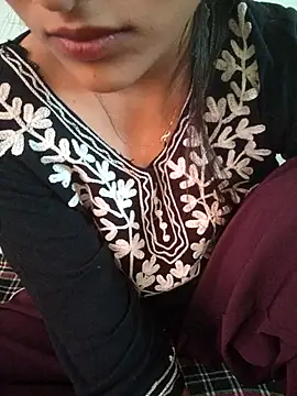 Neha Tyagi online show from 11.01.25