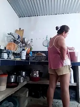 yyuly online show from 09.18.25