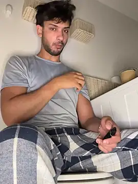 Snapshot of Gipsyboysteve chatting on 02.19.26 Gipsyboysteve online show from 02.19.26