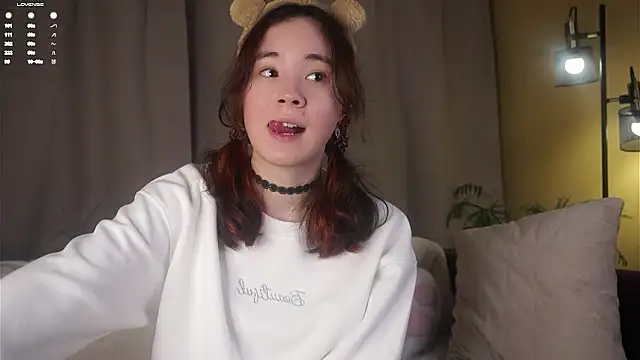 Snapshot of AlbertaClack chatting on 01.17.26 AlbertaClack online show from 01.17.26