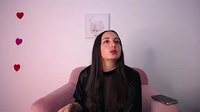 Snapshot of selene_swee chatting on 06.10.26 selene swee online show from 06.10.26
