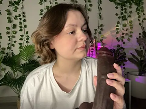 MoonIvy  online show from 01.16.26