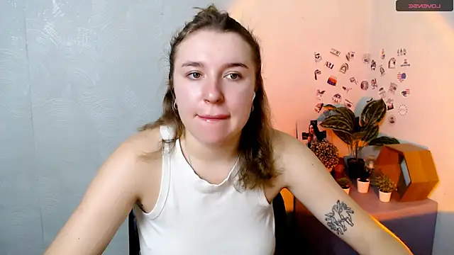 JuliaTopp  online show from 11.24.25