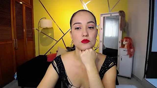 Snapshot of shirleyrojas chatting on 09.20.25 shirleyrojas online show from 09.20.25