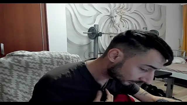 Snapshot of bignosebigcok chatting on 10.02.25 bignosebigcok online show from 10.02.25