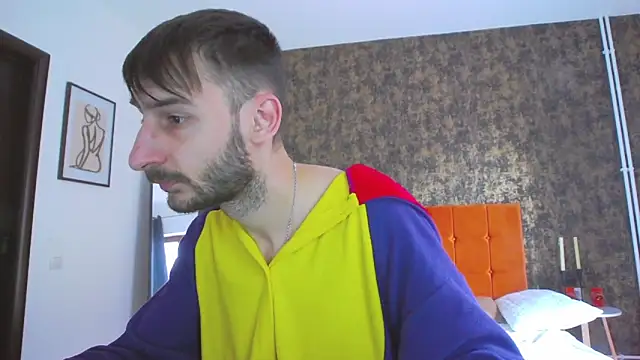 Snapshot of bignosebigcok chatting on 10.30.25 bignosebigcok online show from 10.30.25