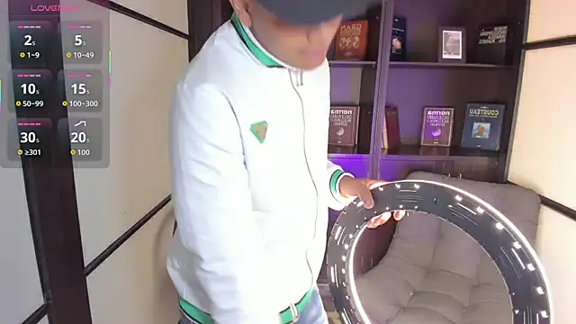 Snapshot of IsaacBlack_ chatting on 10.21.25 IsaacBlack online show from 10.21.25