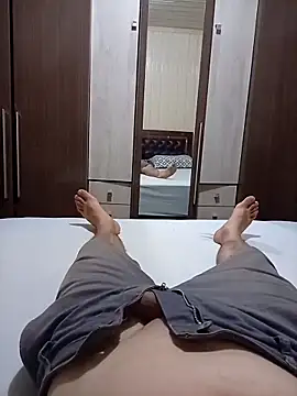 Gustavo198045 online show from 03.04.26