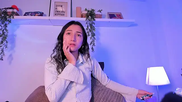 Vampgyal online show from 11.27.25