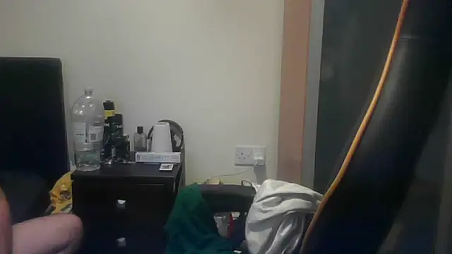 LondonMan1988 online show from 11.15.25