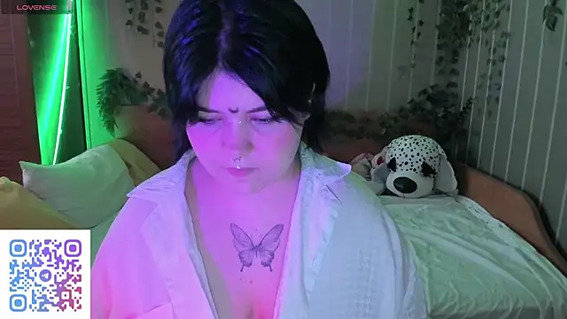 Alisa Monroe online show from 10.25.25