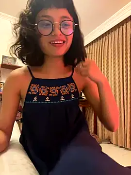 Snapshot of wildflower_sex chatting on 10.27.25 wildflower sex online show from 10.27.25