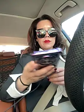 anna yngs online show from 03.11.26