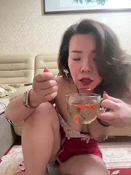 anna yngs online show from 04.01.26