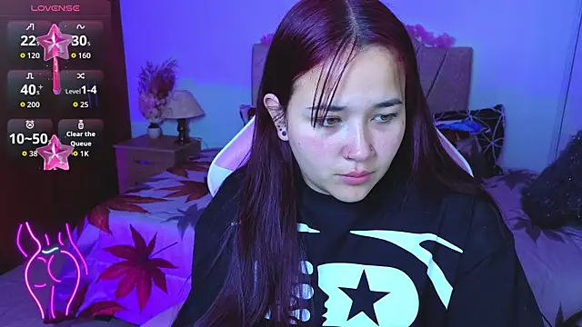 Leakitten online show from 09.18.25