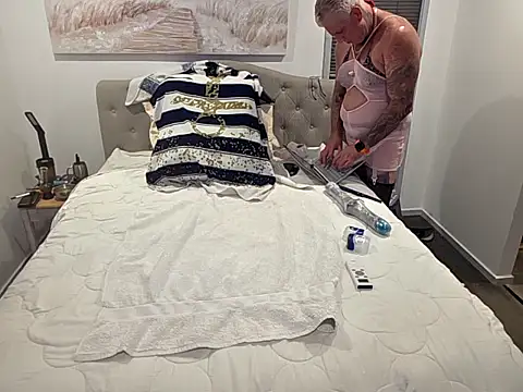 iamthepublickmasterbater online show from 04.12.26