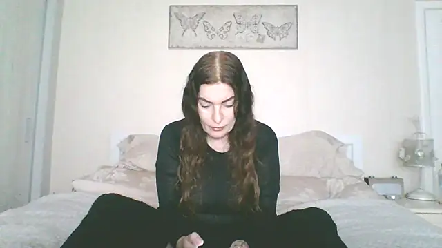 EllaKent online show from 02.12.26