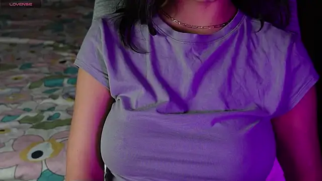 NidhiChandra online show from 03.27.26