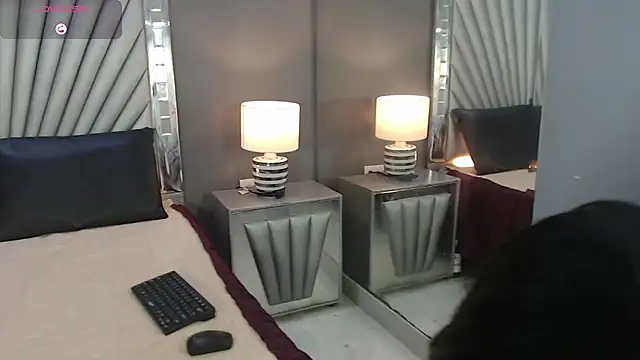 Bela Jones online show from 10.03.25