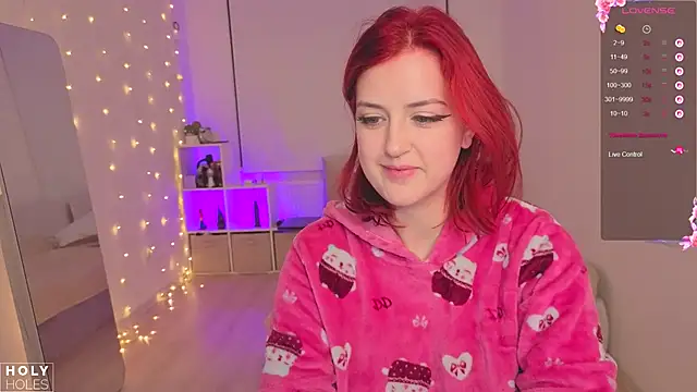 bananasgirl online show from 11.27.25