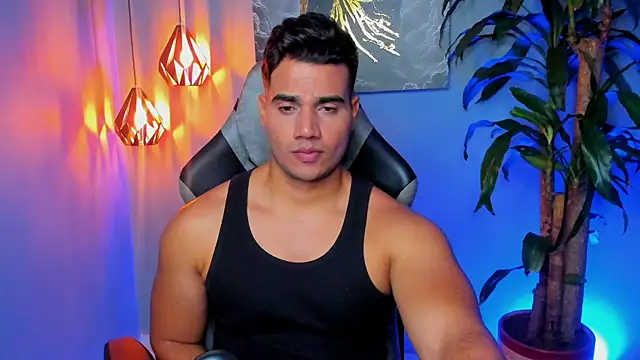 AndresR3 online show from 11.15.25