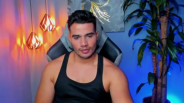 AndresR3 online show from 11.18.25