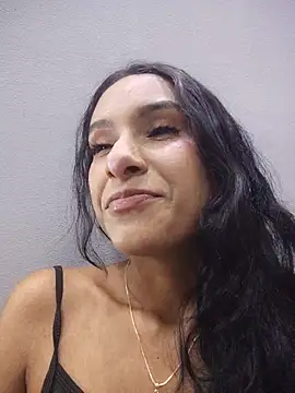 TharaMills online show from 06.26.26